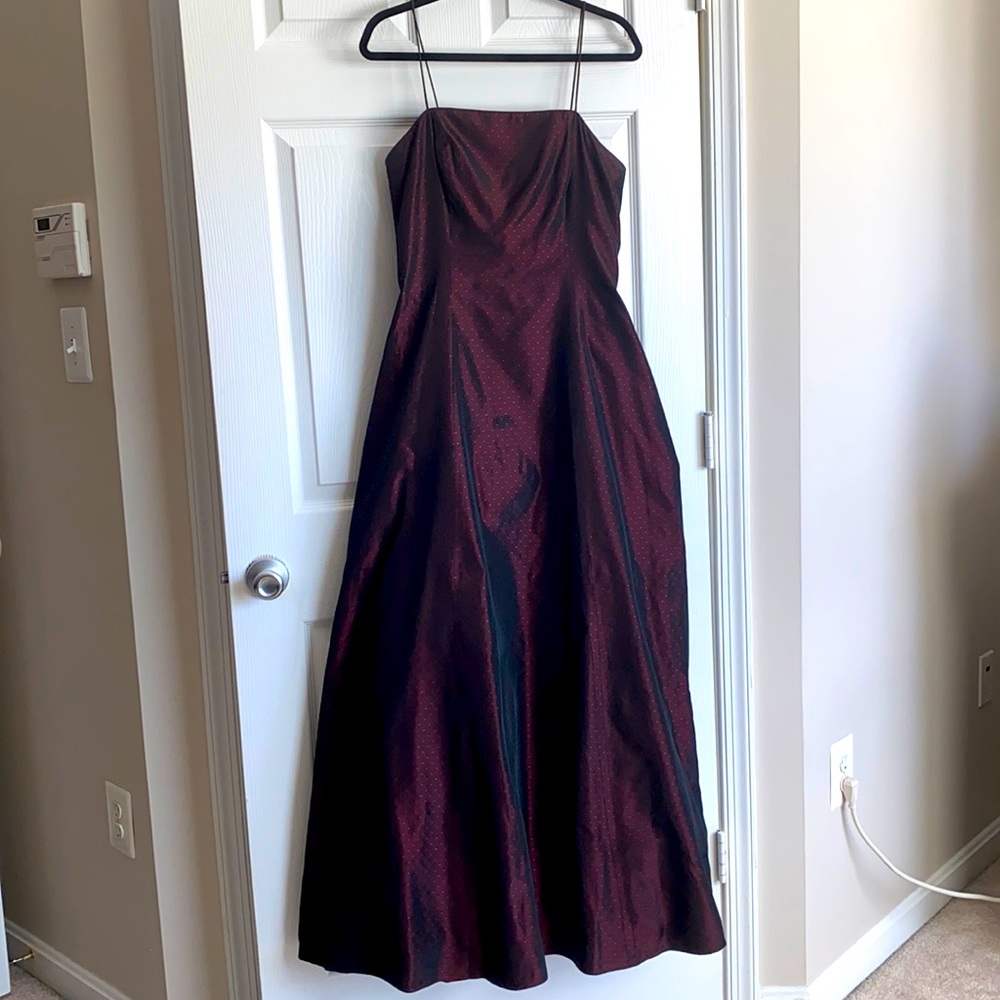 Alex evening formal holiday prom full skirt floor length gown size 12